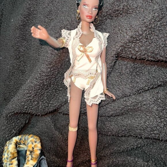Integrity Toys Fashion Royalty Janay 2001* Rare Doll - Picture 8 of 9